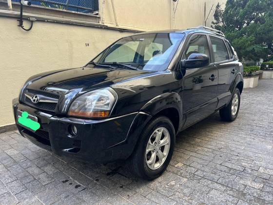 HYUNDAI TUCSON 2.0 MPFI GLS 16V 143CV 2WD GASOLINA 4P AUTOMÁTICO HYUNDAI TUCSON 2.0 MPFI GLS 16V 143CV 2WD GASOLINA 4P AUTOMÁTICO